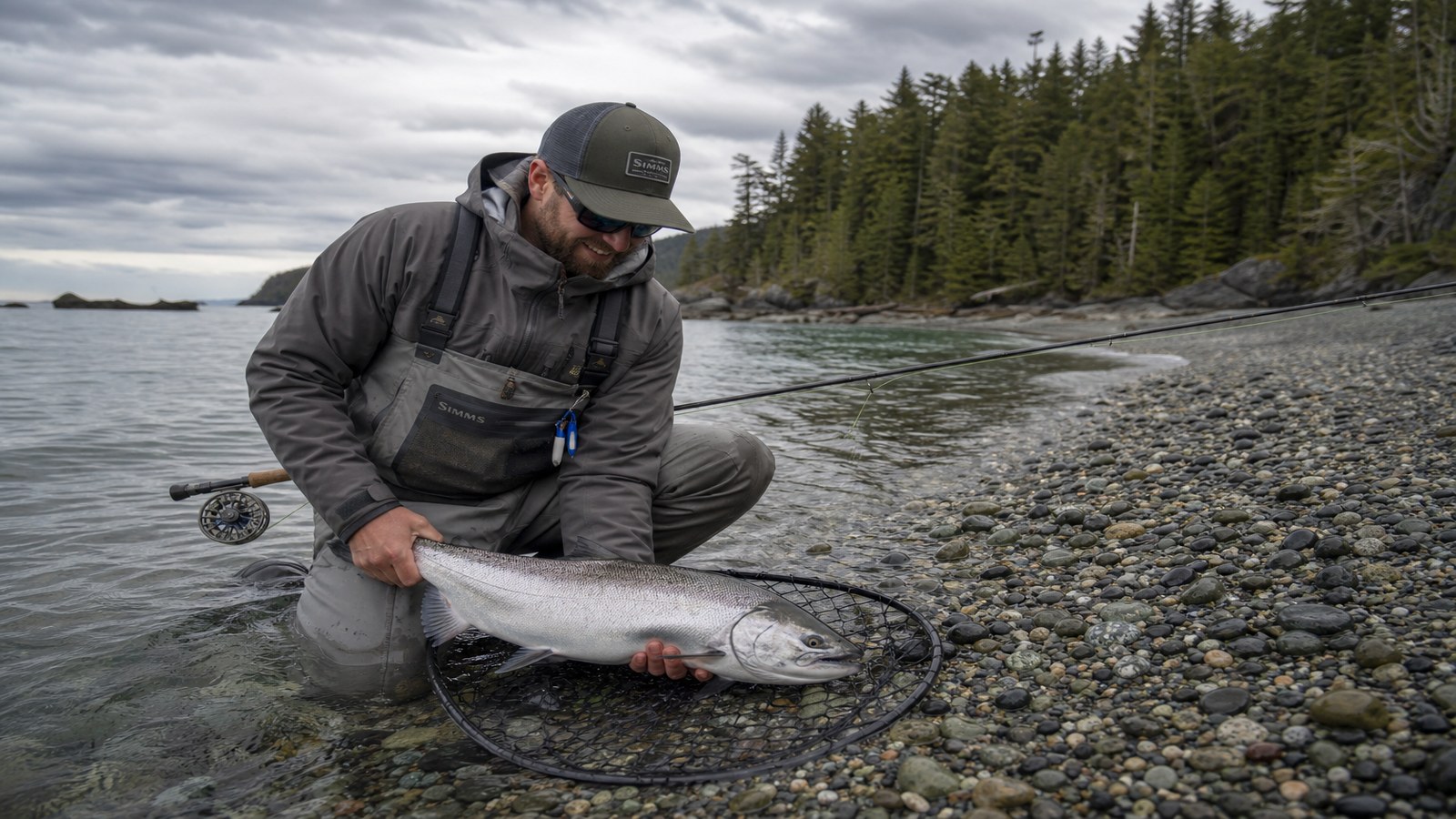 BC Salmon Fishing Season: Peak Run Timing, Coastal Ports, and Weather Planning